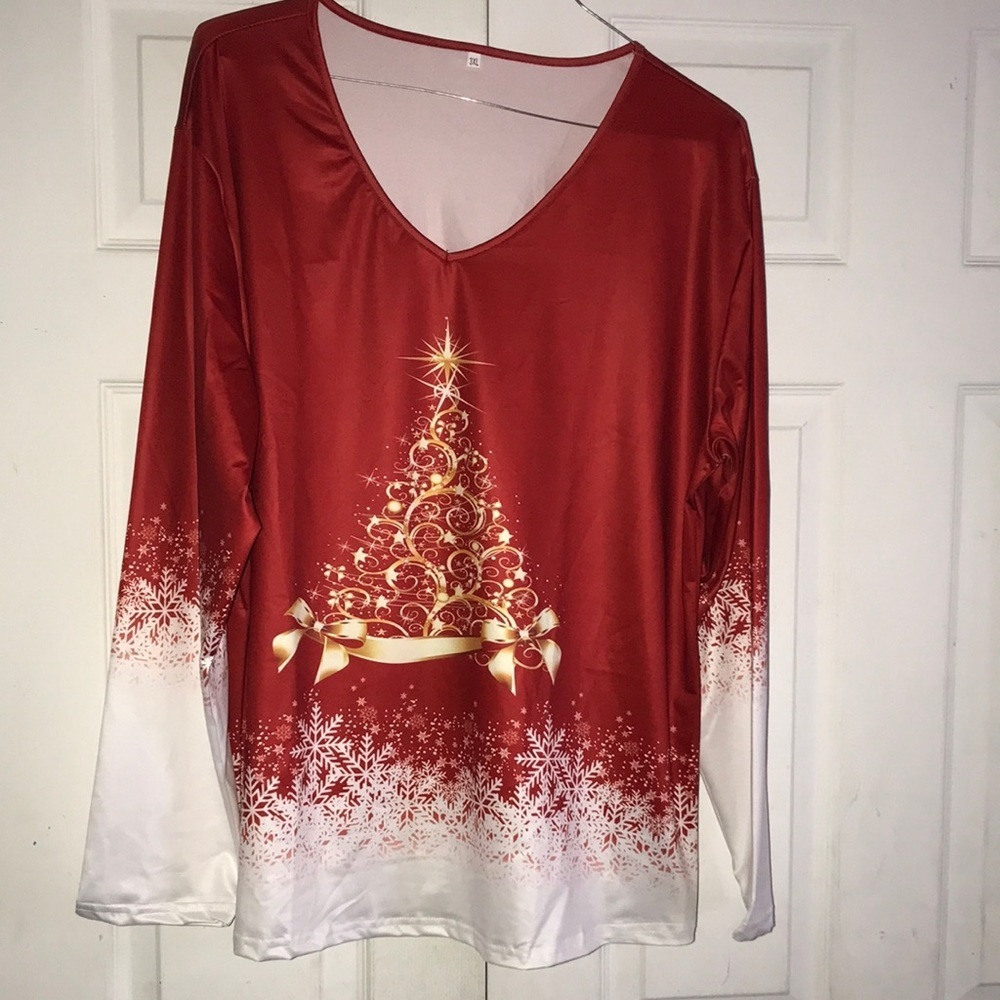 NWOT Women’s Festive Christmas Top
